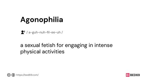 agorafilia|On the meaning of agoraphilia